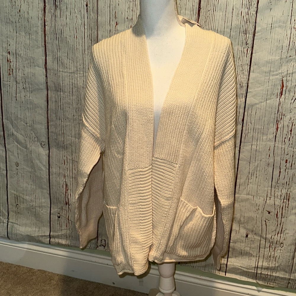American eagle sweater